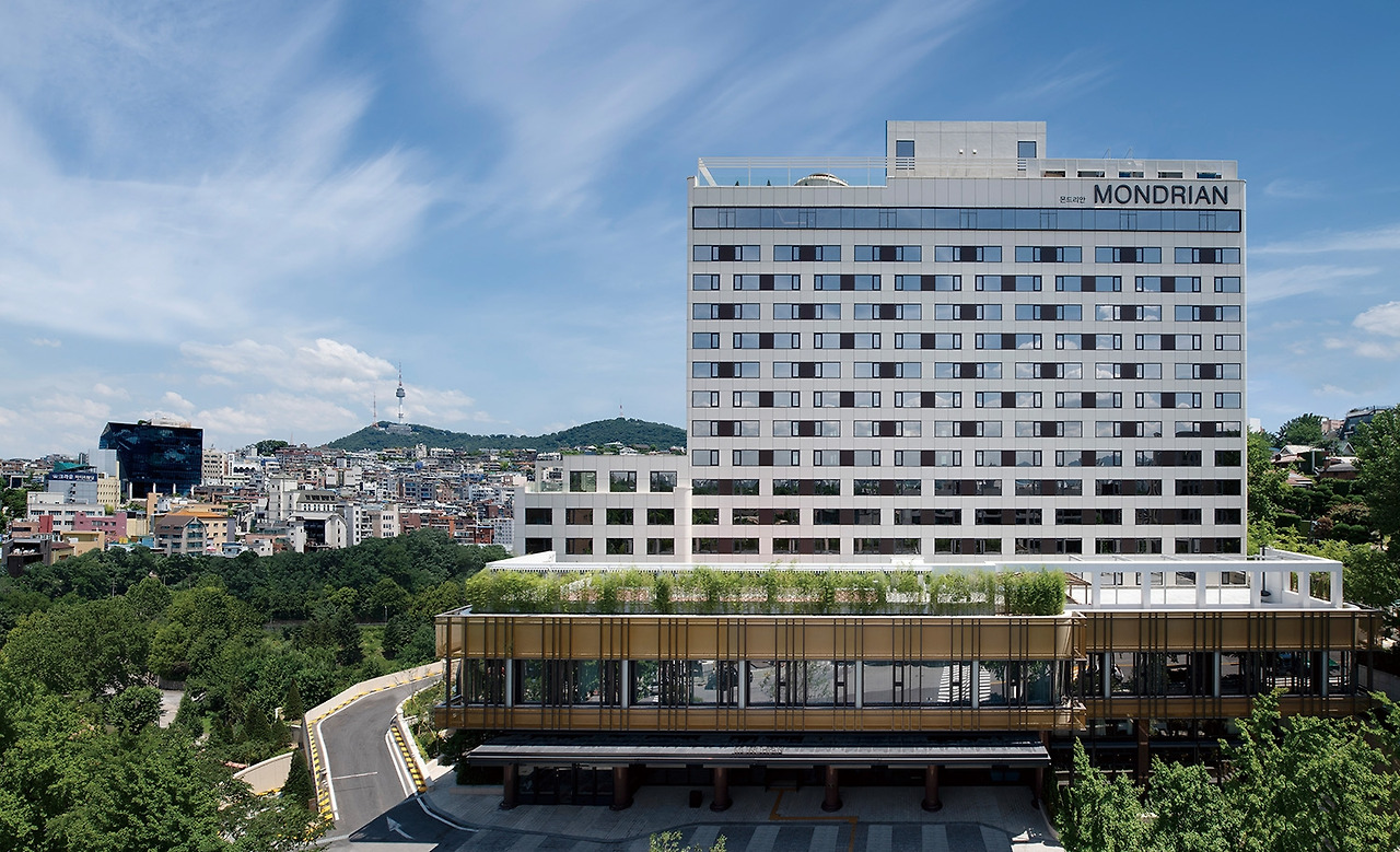 Mondrian Seoul Itaewon - South Korea -ex day.jpg