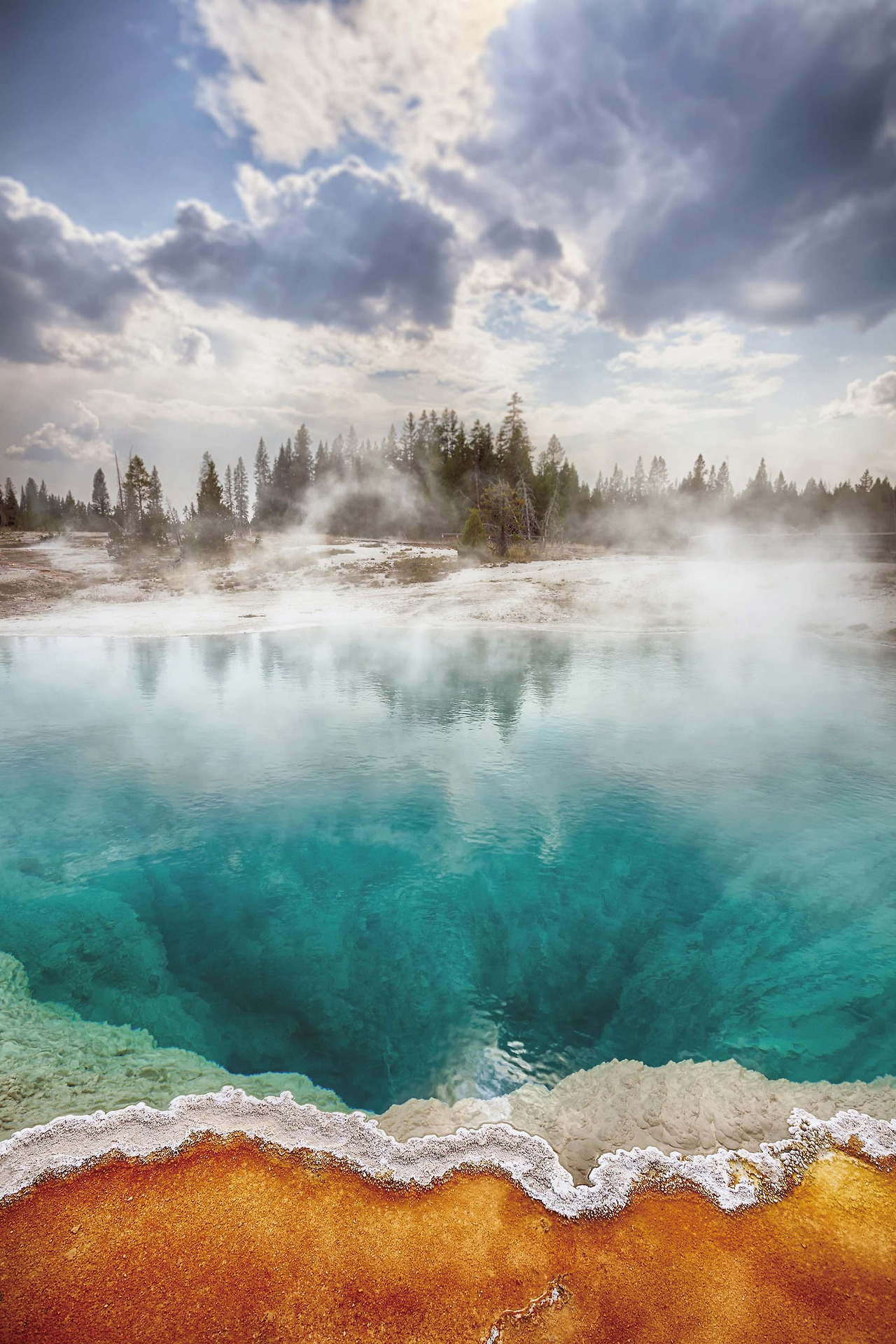 5.Yellowstone_Bryan Mullennix_Getty Images.jpg
