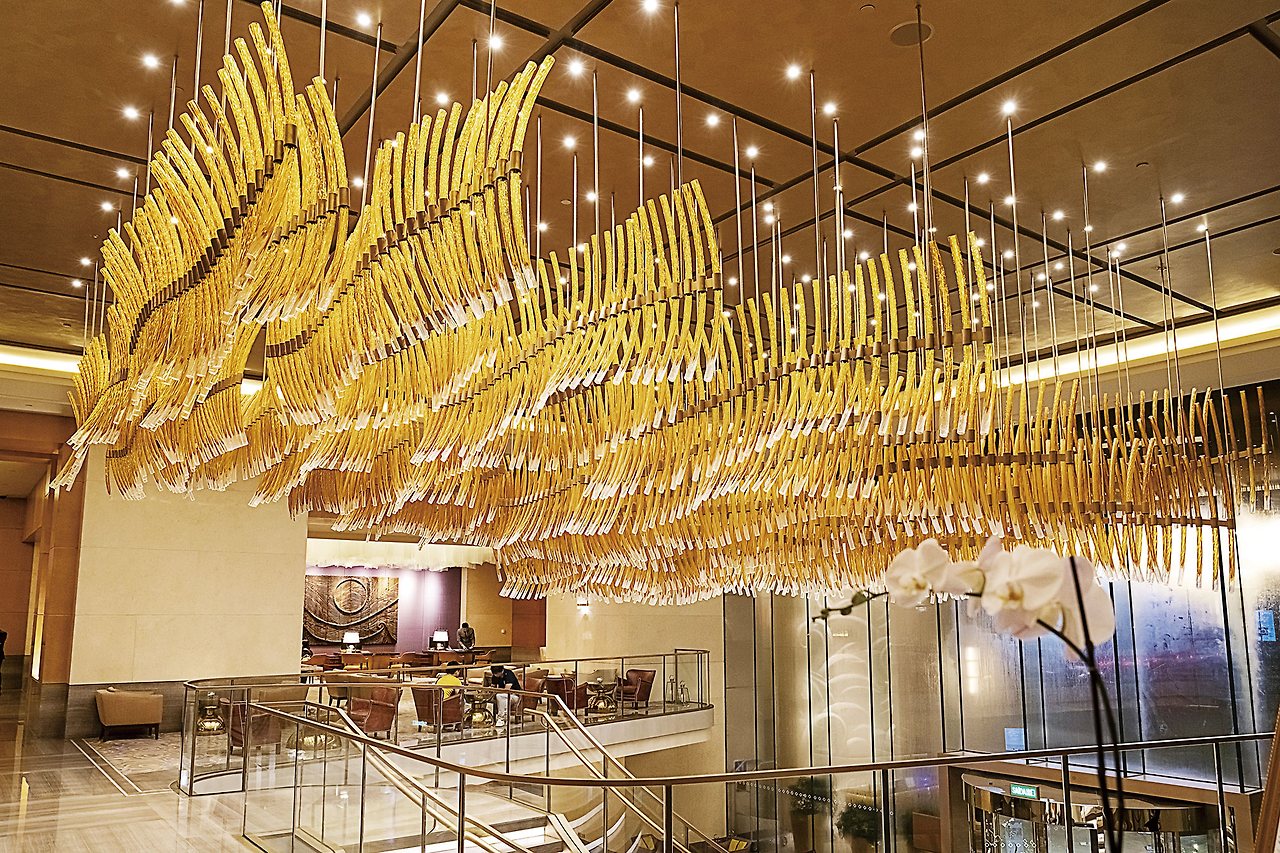 로비-샹들리에_1.jpg