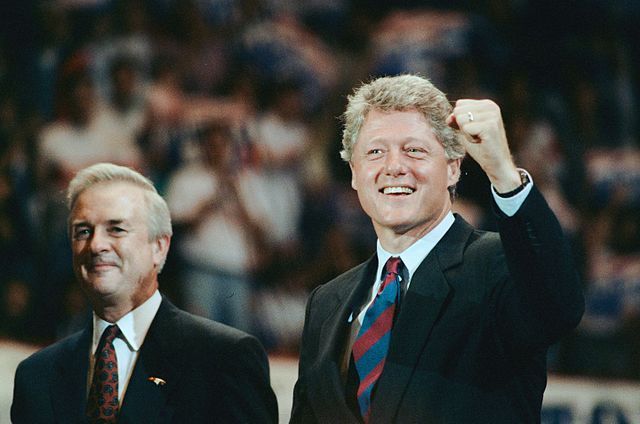Jim_Hunt_and_Bill_Clinton_1992.jpg
