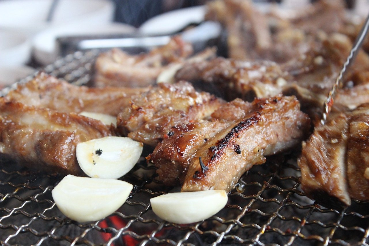 garlic-ribs-g4776b364b_1920.jpg
