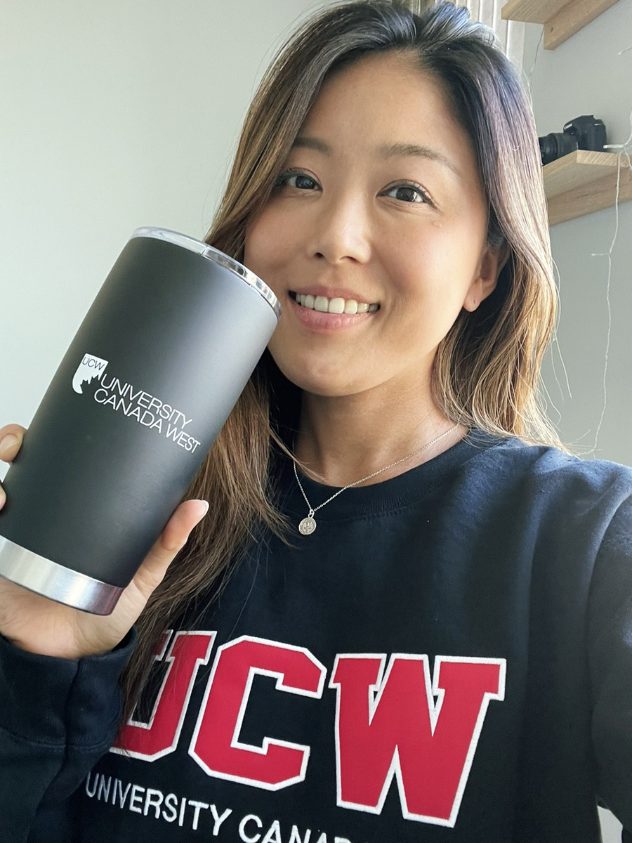 캐나다웨스트대학교 UCW 에리카.jpg