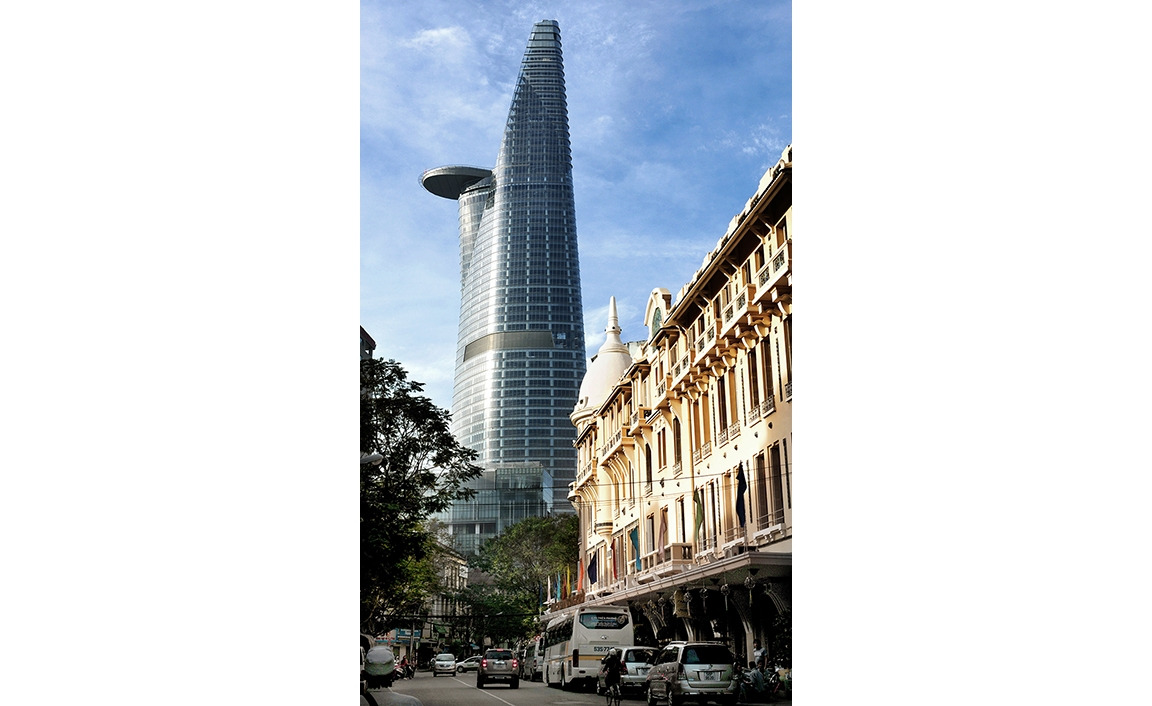13.Bitexco_Financial_Tower_in_HCMC.jpg