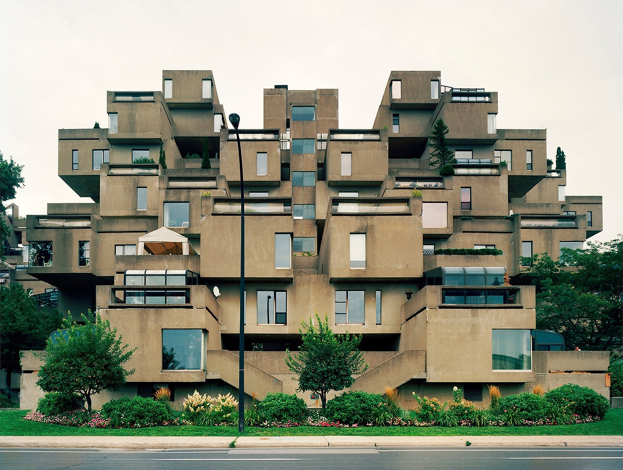 Habitat67_2.jpg