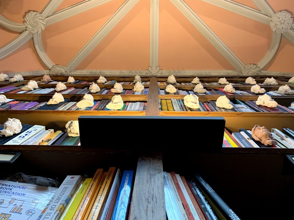 #18 3렐루서점.jpg