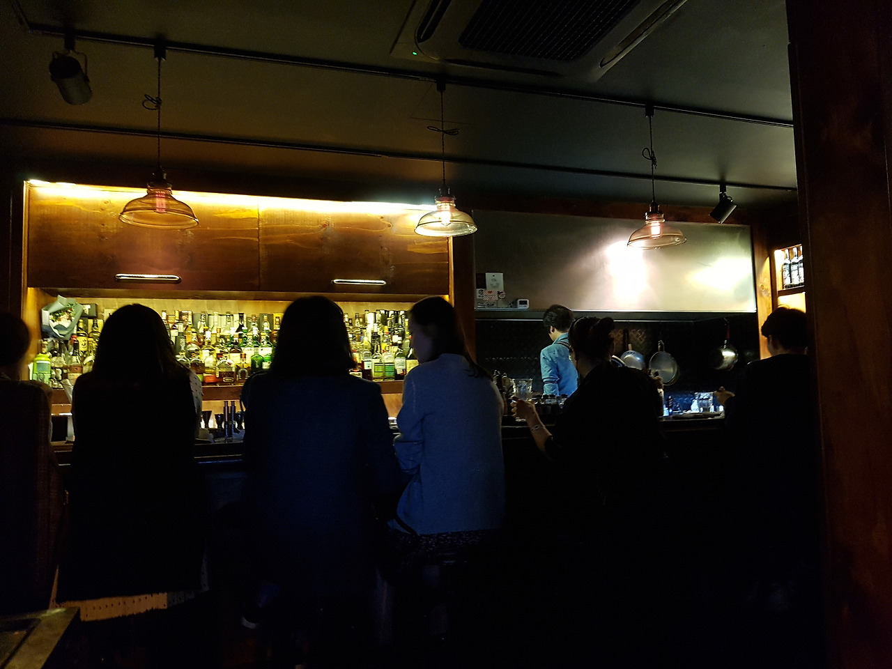 간판없는가게의 동질감.jpg