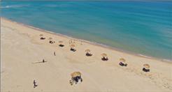 델루나_내부 야외 풀장.jpg