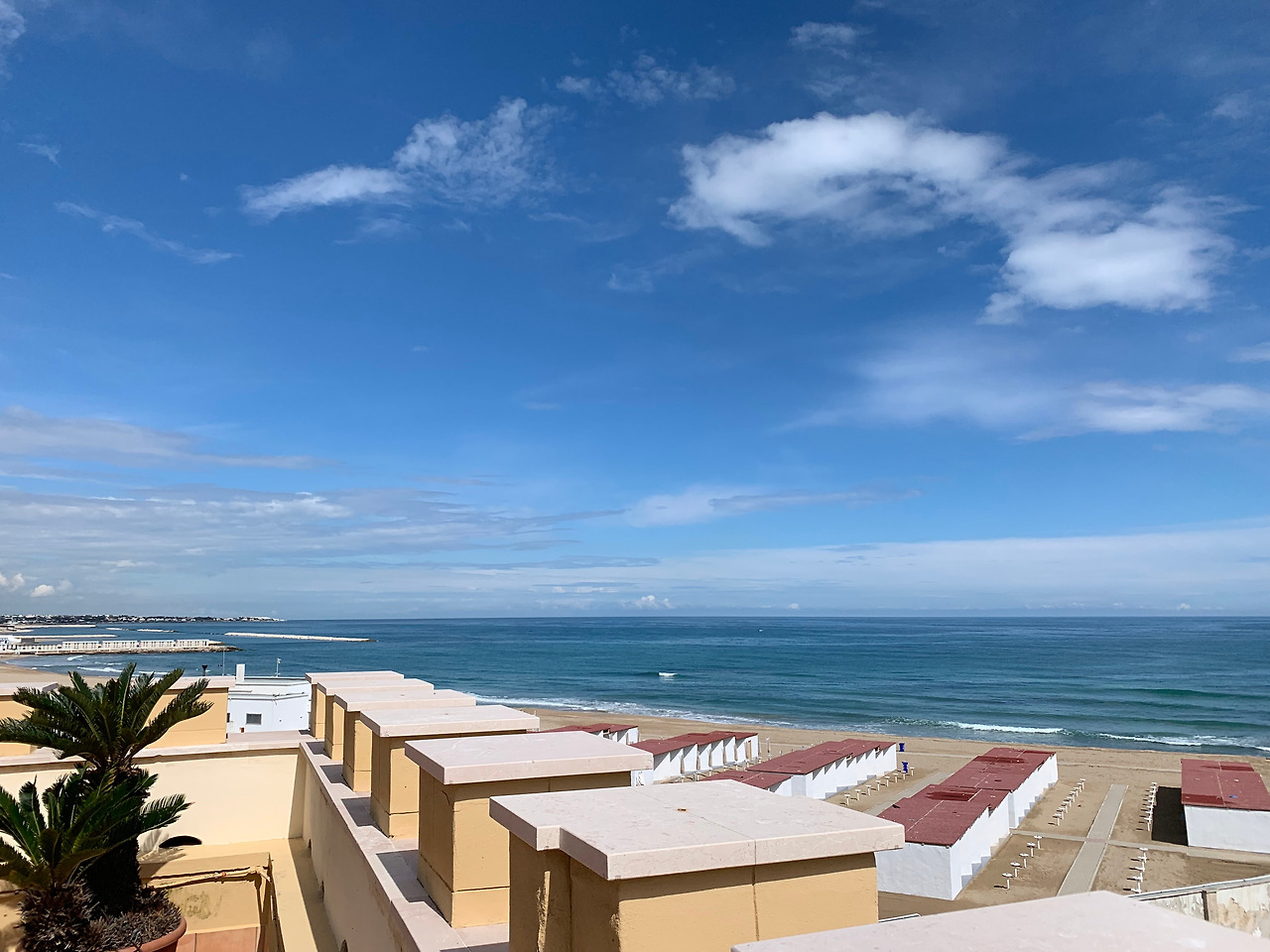 Diran집에서 본 해변.jpg