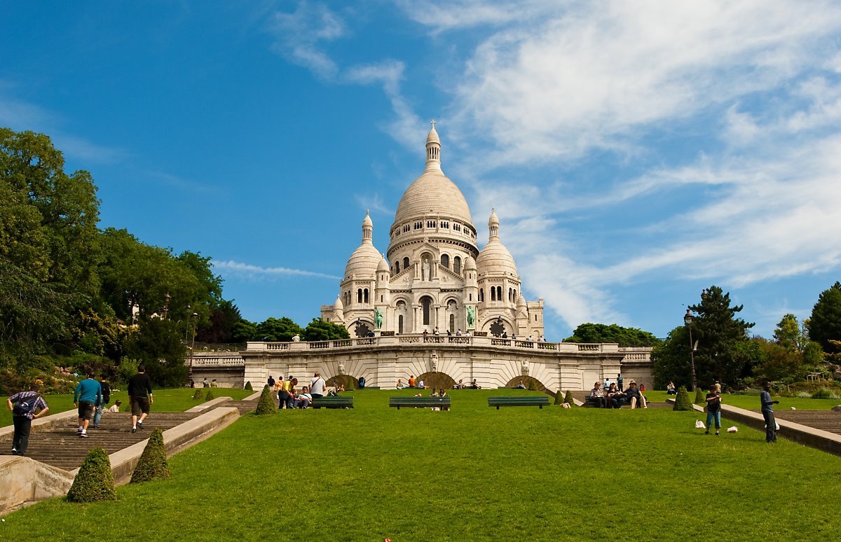 Basilique_du_Sacré-Cœur_de_Montmartre_1.jpg