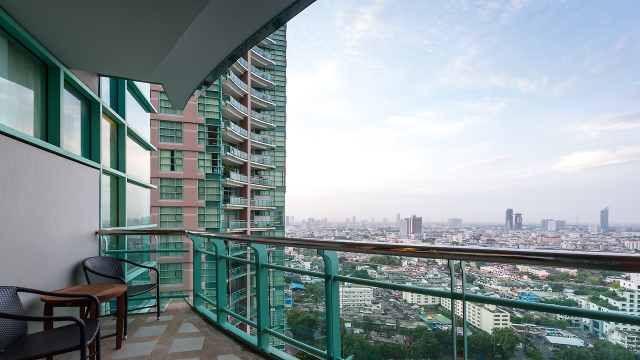 Grand Suite One-Bedroom City View (13).jpg