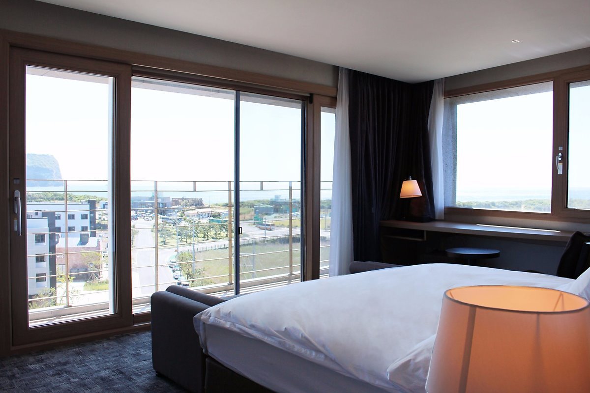 Ramada_Encore_Jeju_Seongsan6.jpg