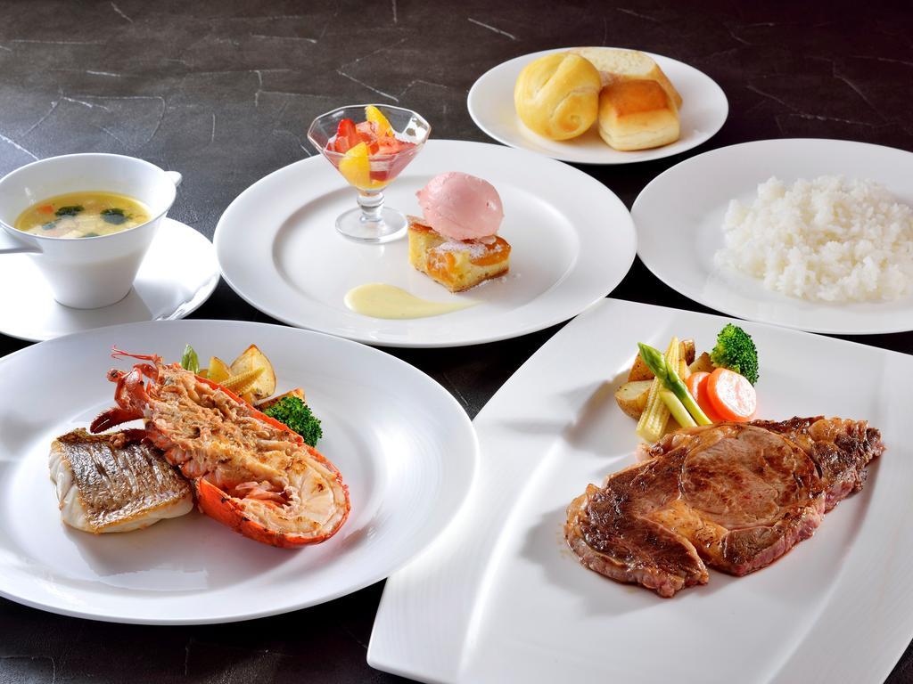 The Prince Hakone Lake Ashinoko-6.jpg