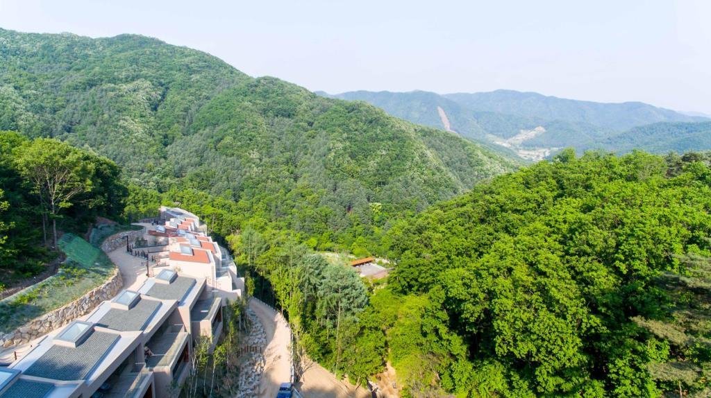 Healience_Seon_Maeul_Healing_Resort2.jpg