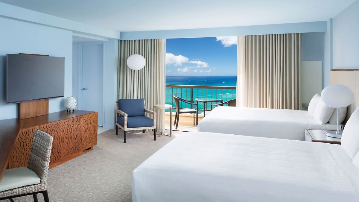 Hyatt-Regency-Waikiki-Beach-Resort-And-Spa-P411-Double-Q-Angle-Ocean-Front.adapt.16x9.1280.720.jpg