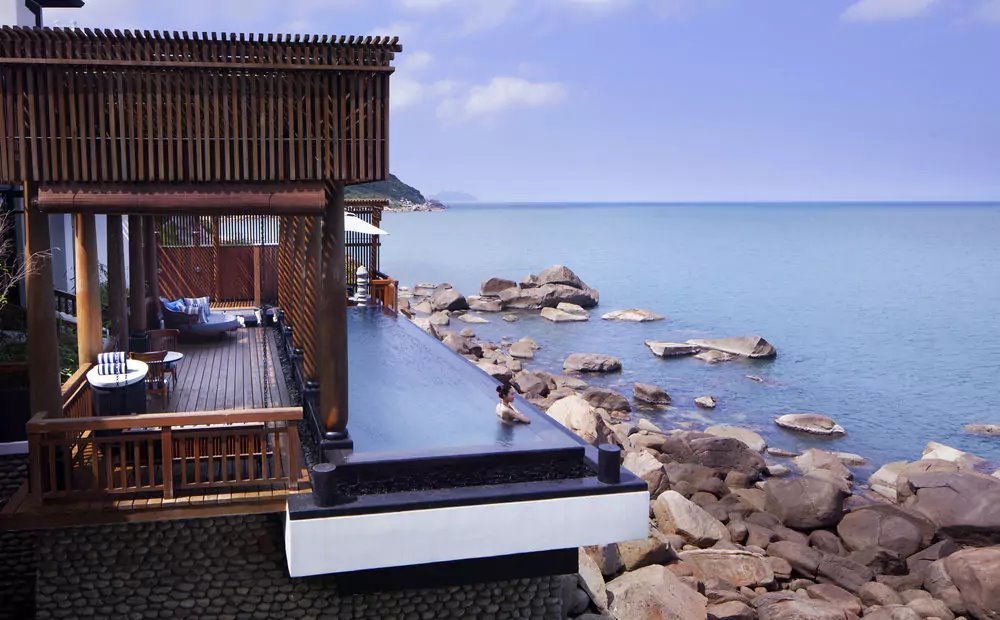 Intercontinental_Danang_Sun_Peninsula_Resort2.jpg