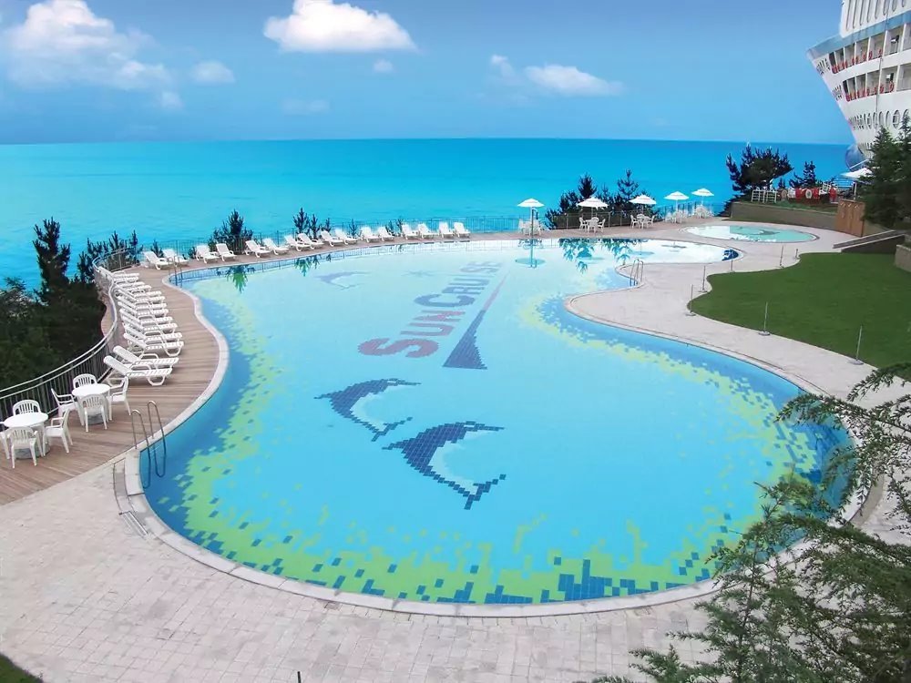 Sun_Cruise_Resort_and_Yacht5.jpg