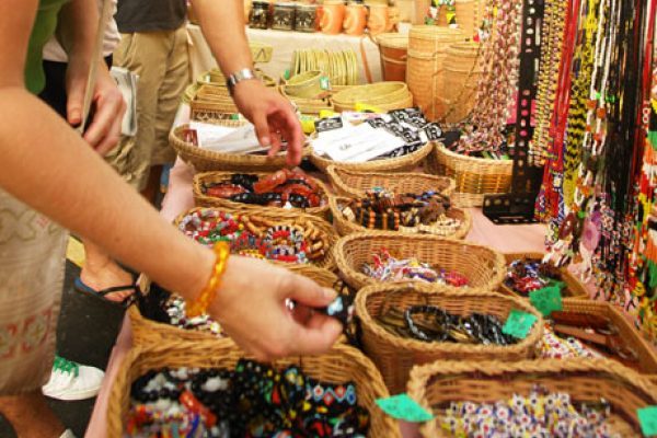 가야 스트리트 일요일 시장_사바 관광청.jpg