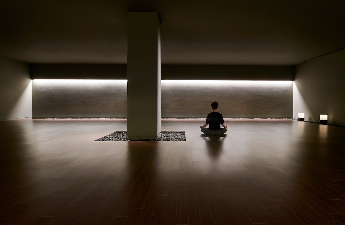 Wellness_club-meditation.jpg