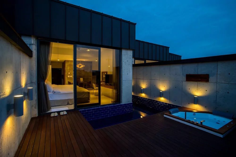 Maison_de_Jeju_Pool_Villa3.jpg
