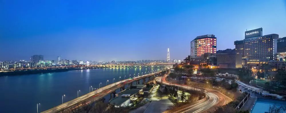 Grand_Walkerhill_Seoul_1.jpg
