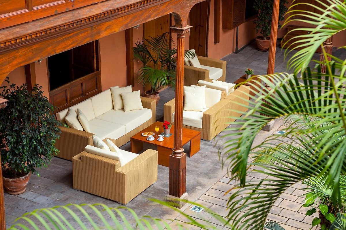 Hotel_THe_La_Quinta_Roja_Senses_Collection5.jpg