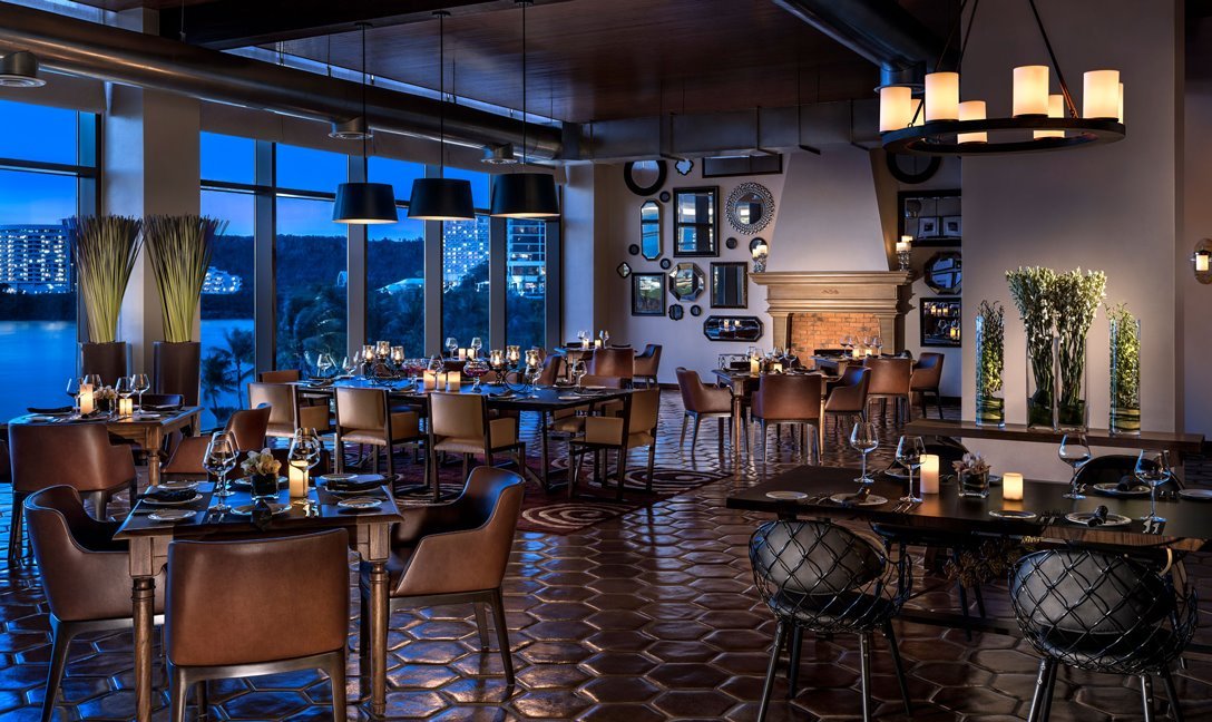 Dusit-Thani-Guam-Resort-Restaurants-Alfredos-Steakhouse-1088-X-648-.jpg