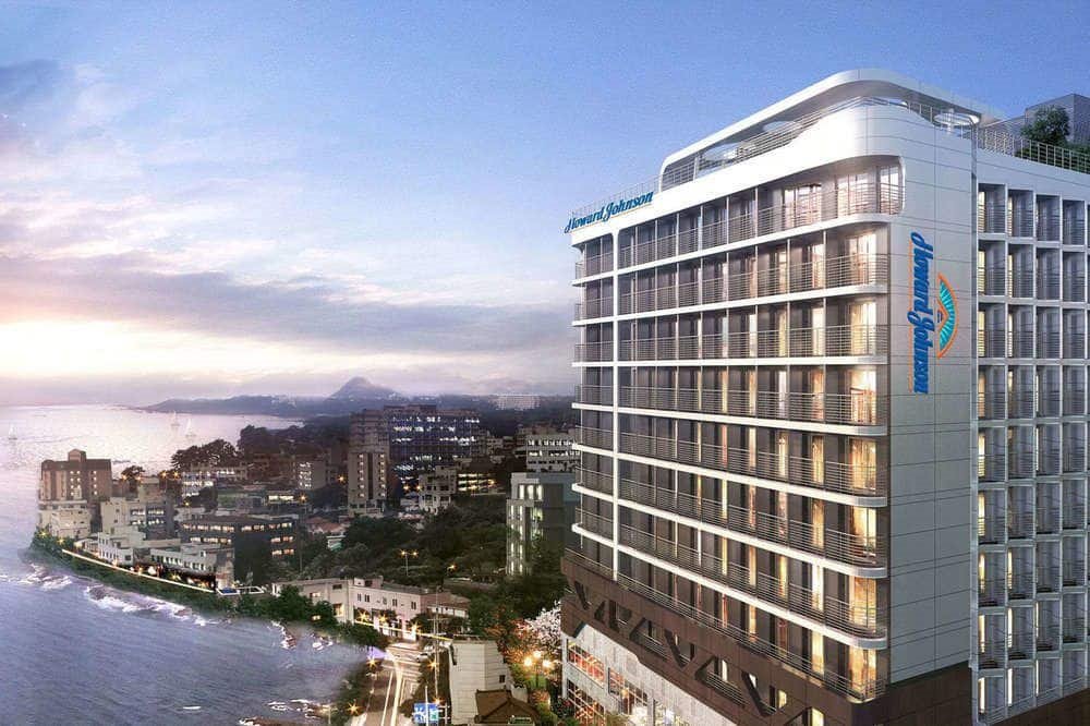 Howard_Johnson_Jeju_Hotel_Yeondong_1.jpg