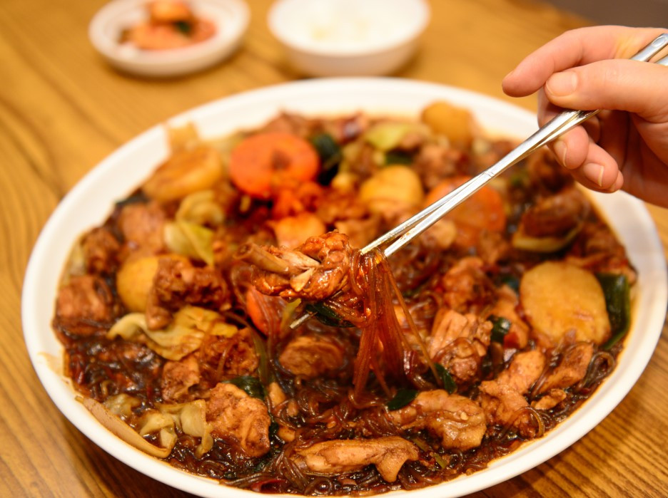 2620193201707004k_Andong-style_Braised_Spicy_Chicken_with_Vegetables.jpg