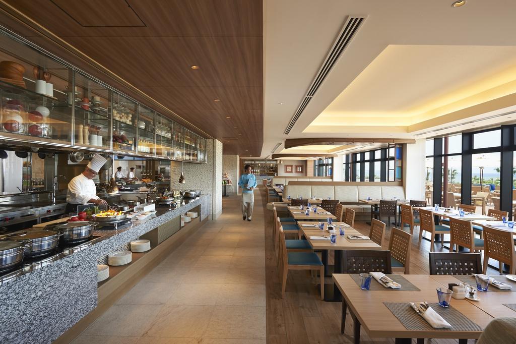 Hilton Okinawa Chatan Resort-7.jpg