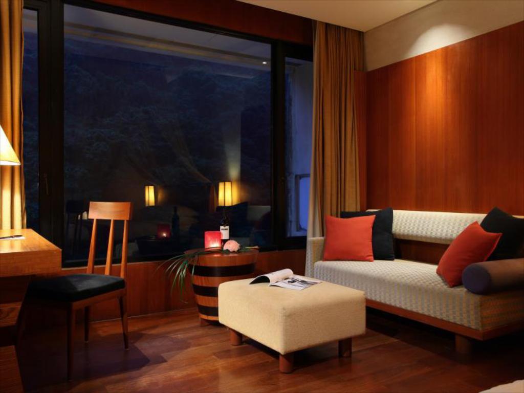 Volando Urai Spring Spa & Resort-14.jpg