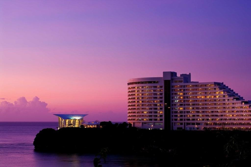 Hotel_Nikko_Guam1.jpg