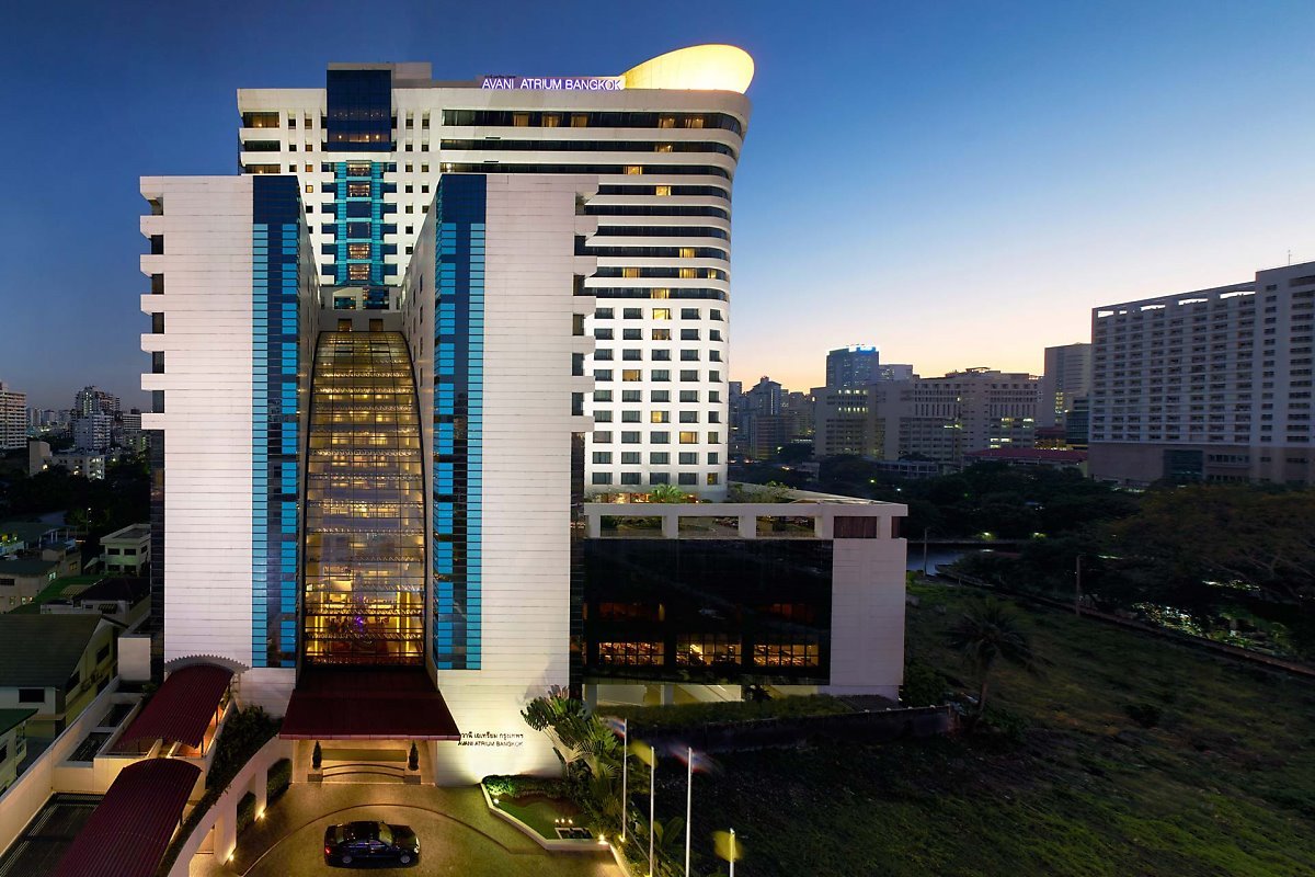 AVANI_Atrium_Bangkok_Exterior_2_1920x1280.jpg