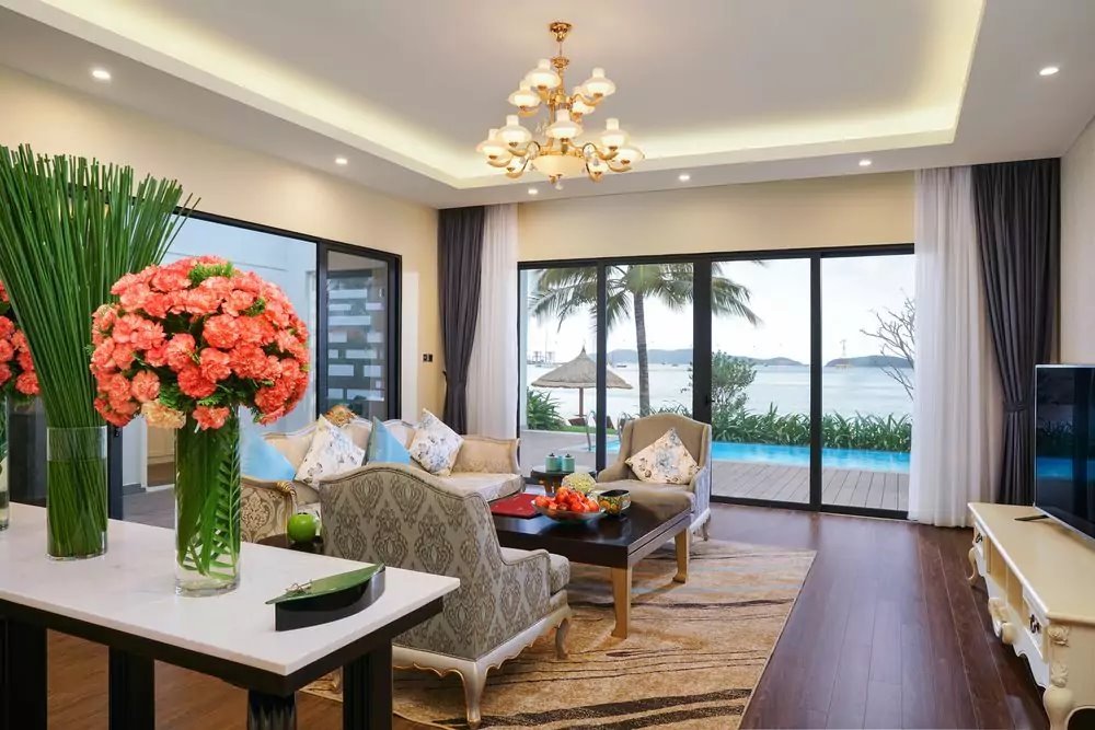 Vinpearl_Nha_Trang_Bay_Resort_Villas1.jpg