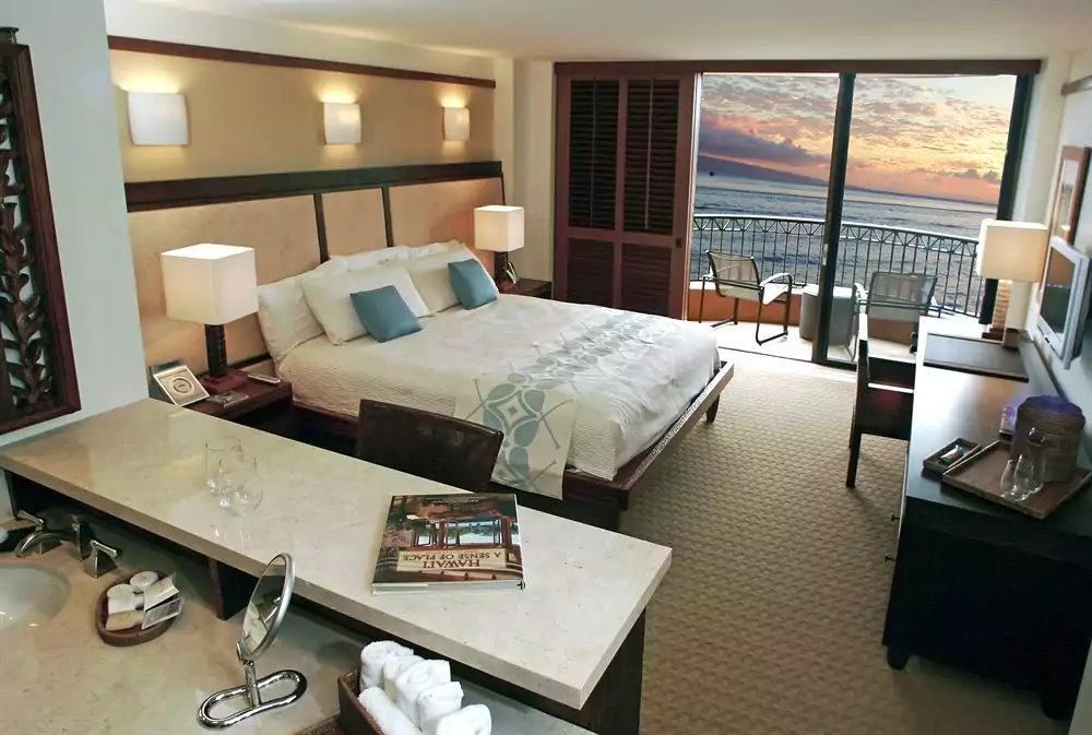 Royal_Lahaina_Resort2.jpg