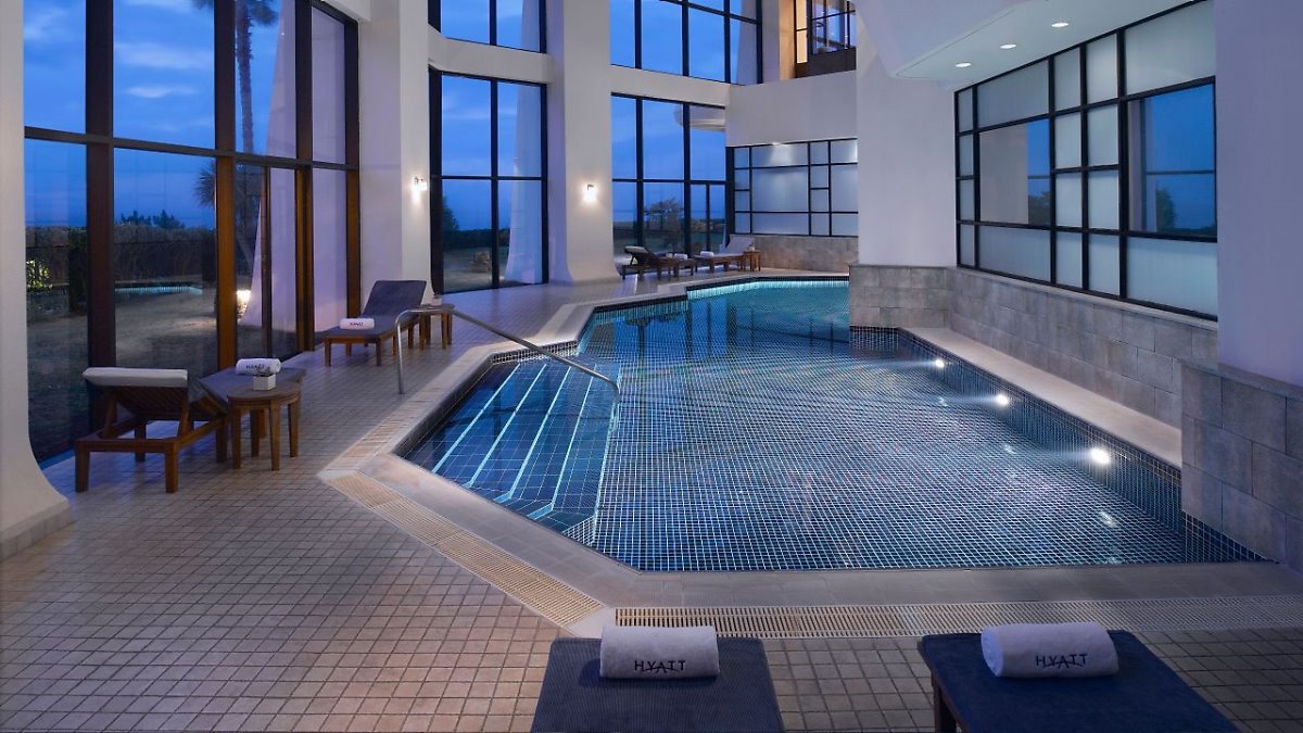CHEJU-P027-Indoor-Swimming-Pool.adapt.16x9.1280.720.jpg