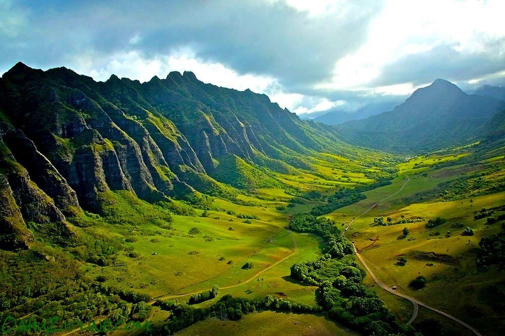 KualoaValleyC.jpg