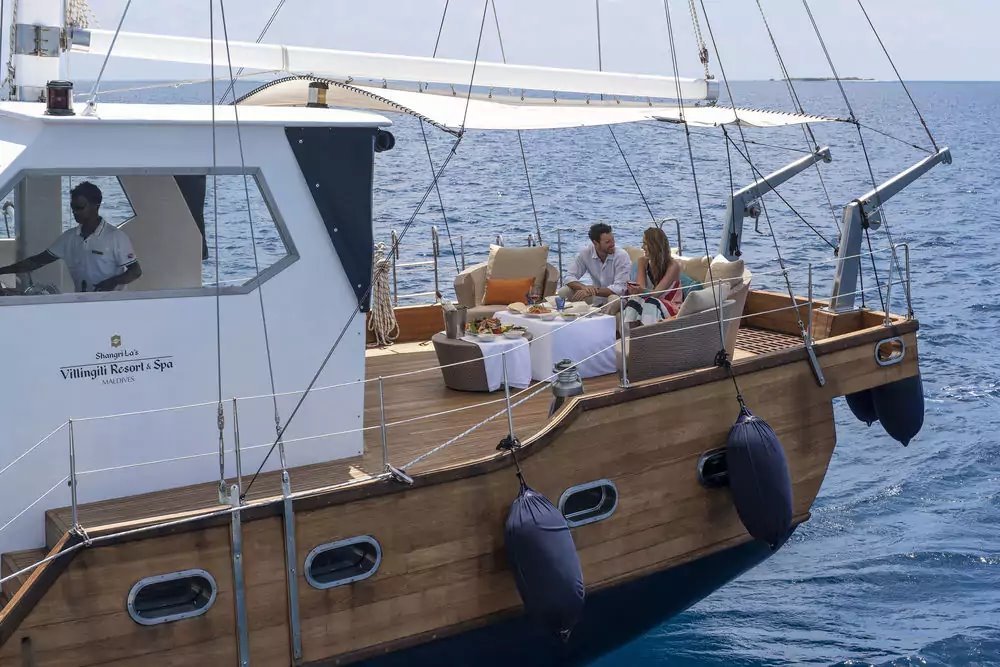 Shangri-La's_Villingili_Resort_and_Spa_Maldives13.jpg