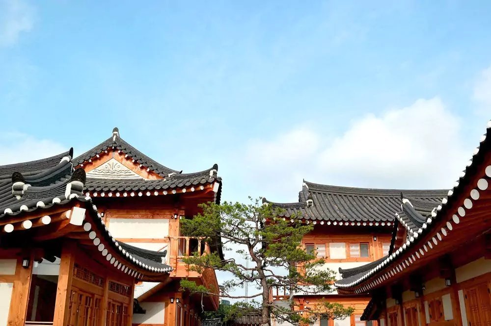 Hwangnamguan_Hanok_Village6.jpg
