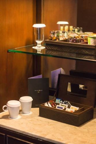 소피텔_필리핀_플라자_마닐라_객실커피.jpg