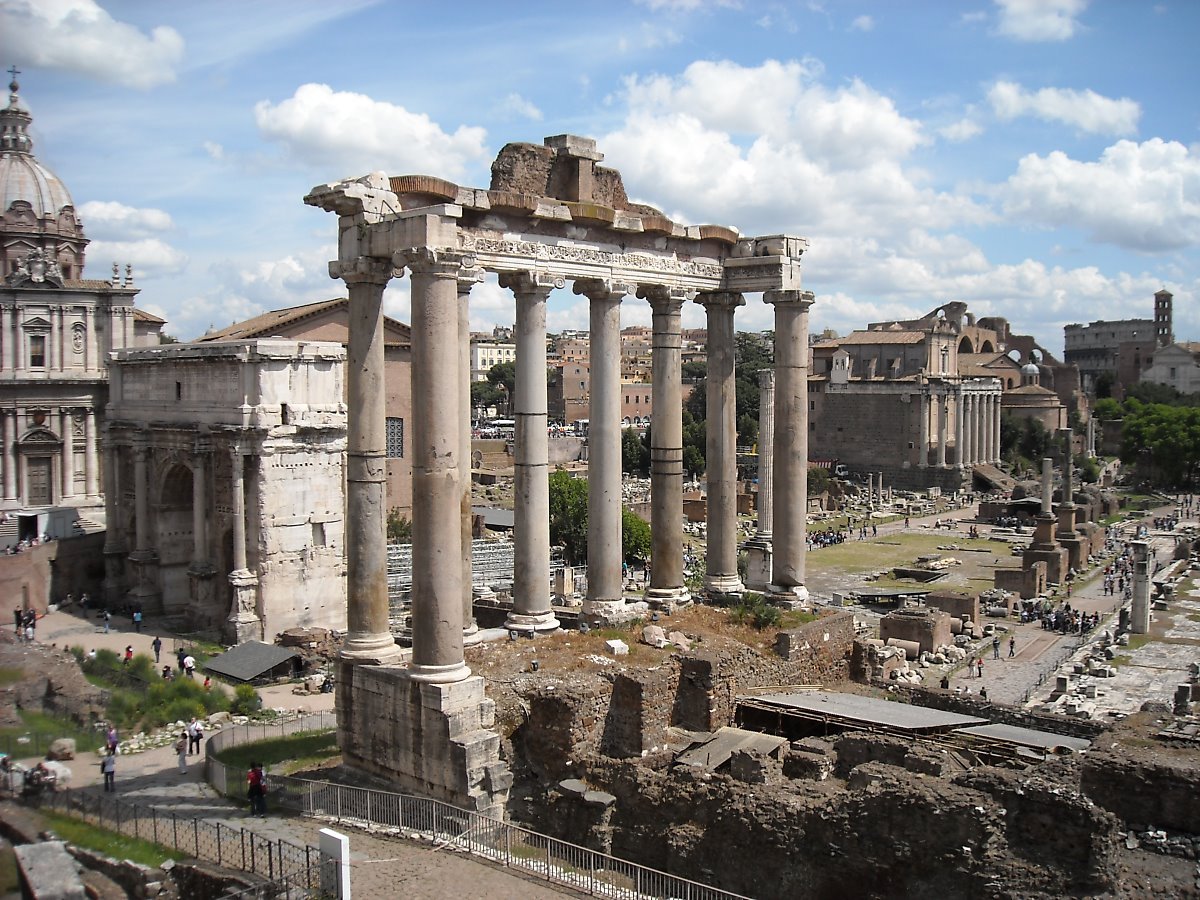 Roma,_foro_romano_-_panoramio.jpg
