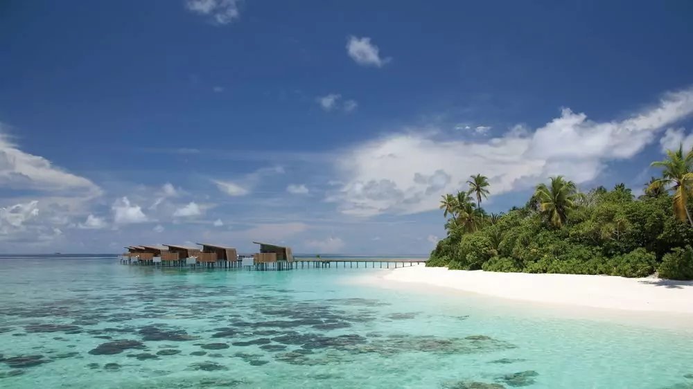 Park_Hyatt_Maldives_Hadahaa2.jpg