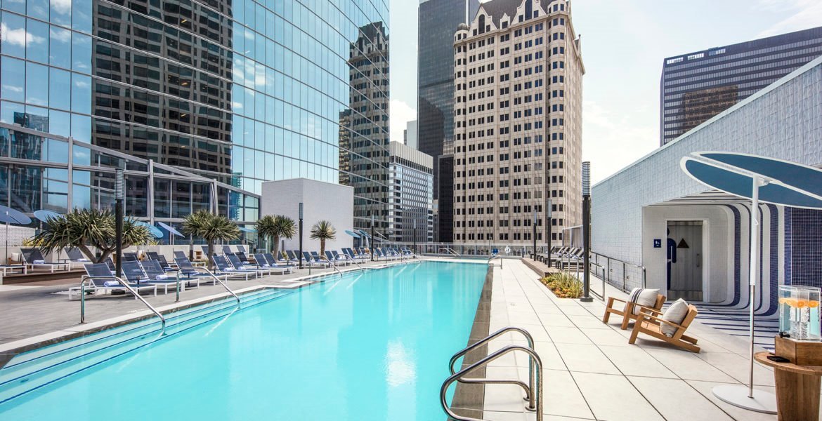 InterContinental-DTLA-Pool_2-1170x600.jpg
