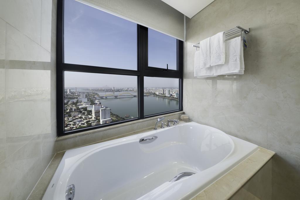Vinpearl Condotel Riverfront Da Nang-6.jpg