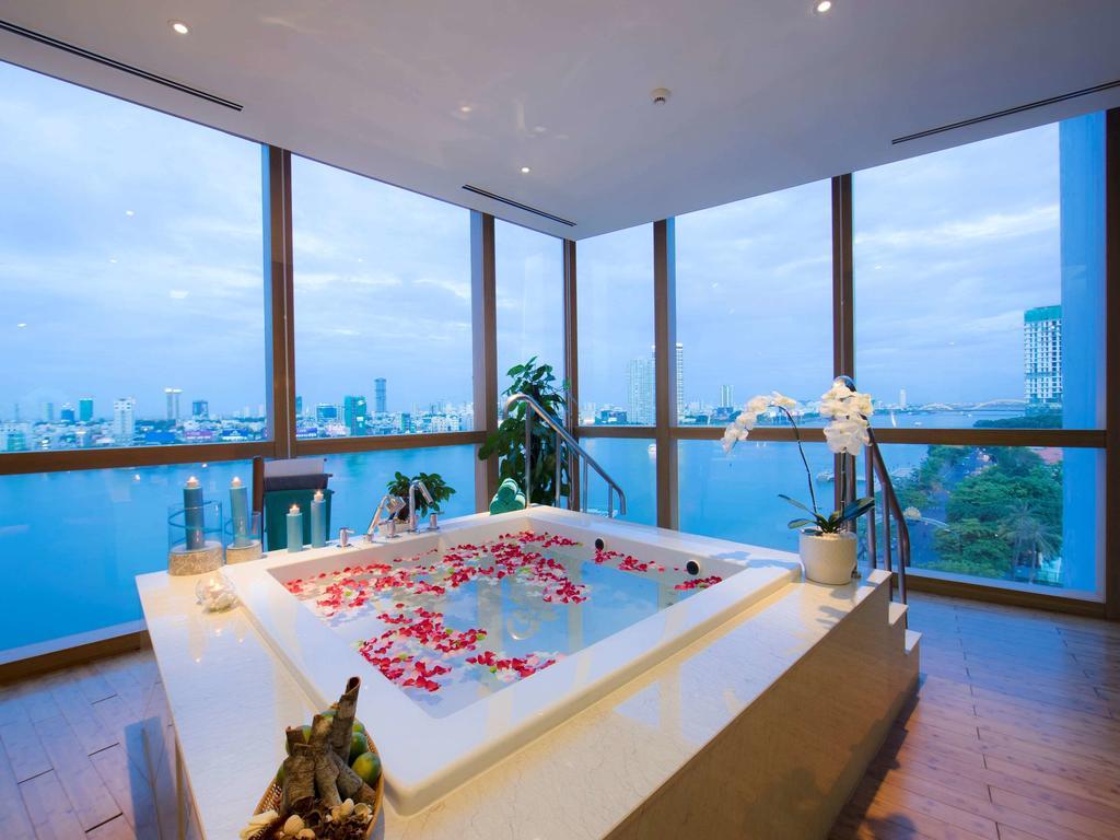 Novotel Danang Premier Han River-10.jpg