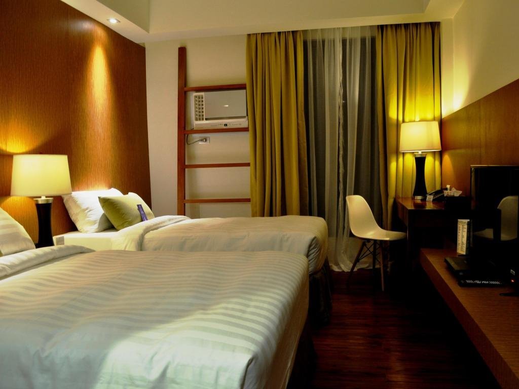 페라 프리미어 바이 JG2.jpg