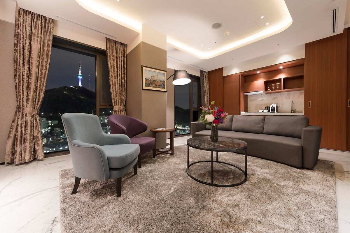 티마크_그랜드_호텔_명동2.jpg
