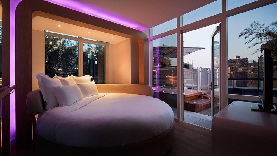 YOTEL_New_York_at_Times_Square_West4.jpg
