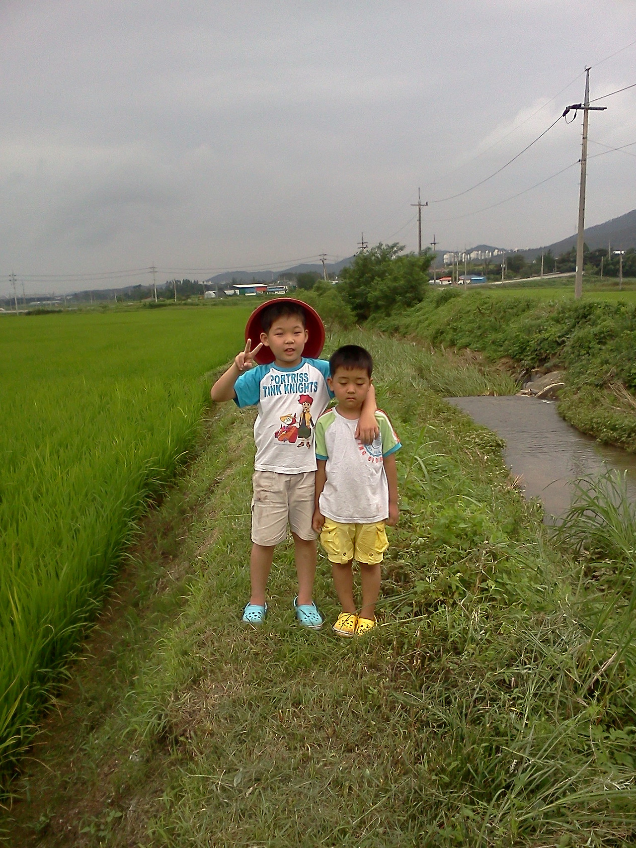 밭_형제.jpg