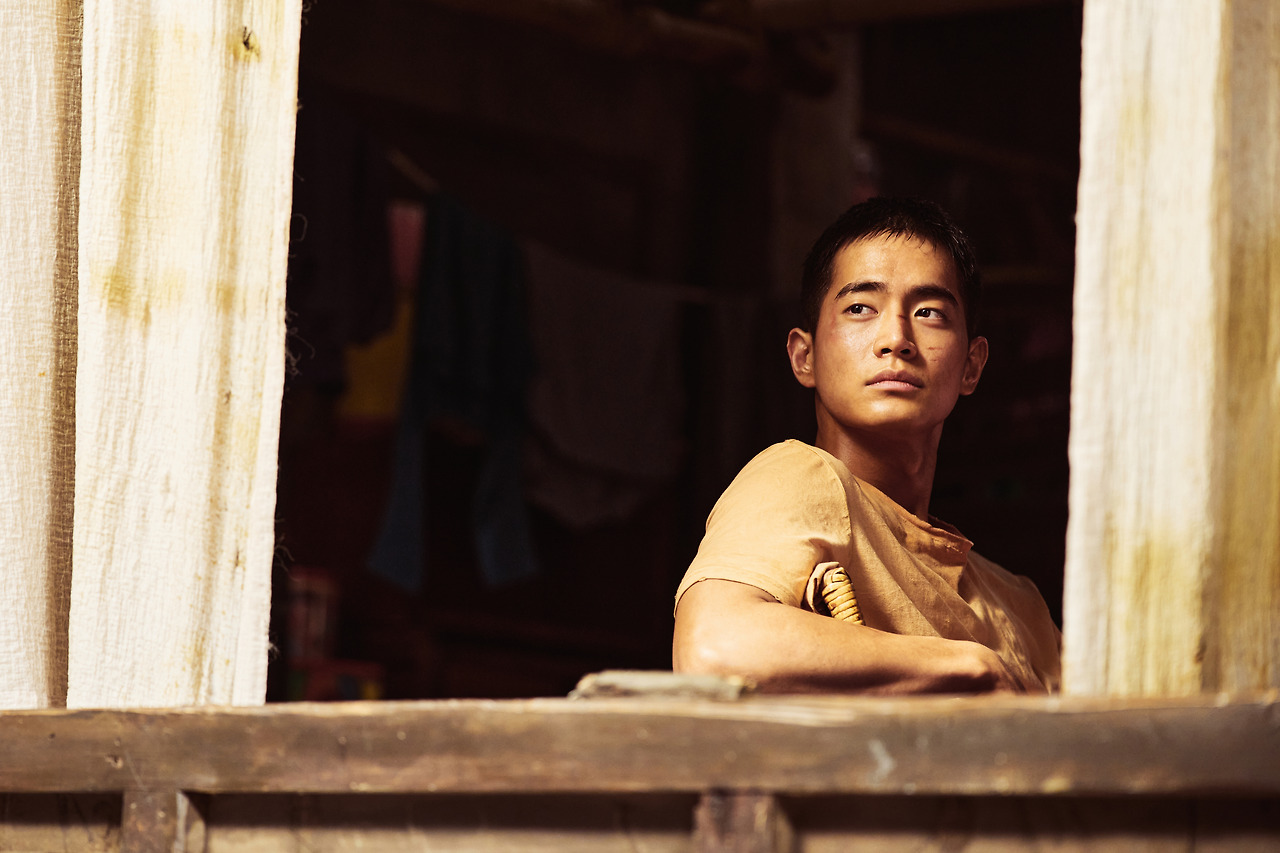 귀공자_캐릭터 스틸04.jpg