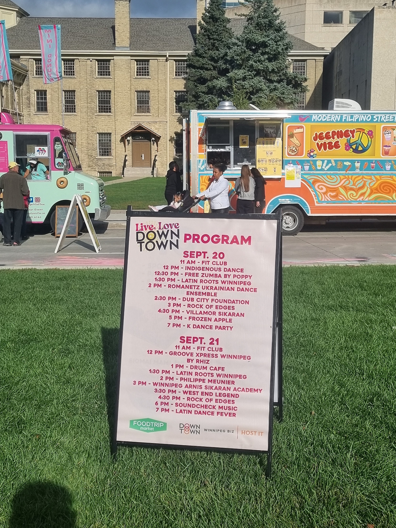 다운타운 축제.jpg